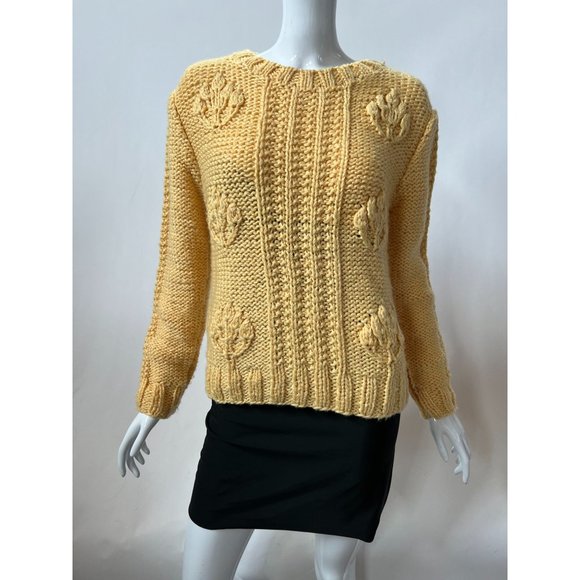 Yellow Large Stitch Knit Vintage Sweater size Medium - Picture 10 of 15